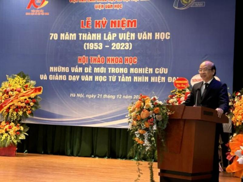 Hàn Lâm Viện Văn Học Nghệ Thuật