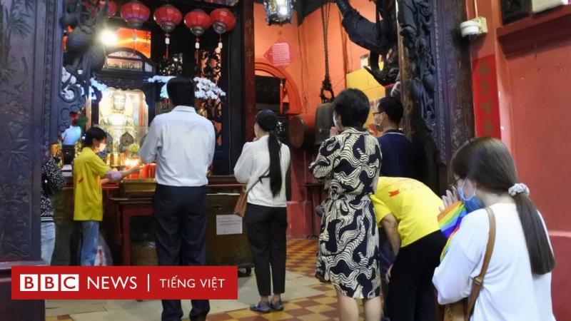 Lời Khuyên và Bí Quyết Bài Cúng Rằm Mùng 1 Chùa Ba Vàng theo Tử Vi