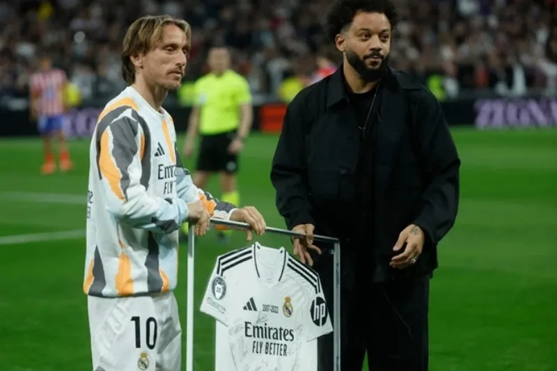 Luka Modric Real Madrid Huyền Thoại