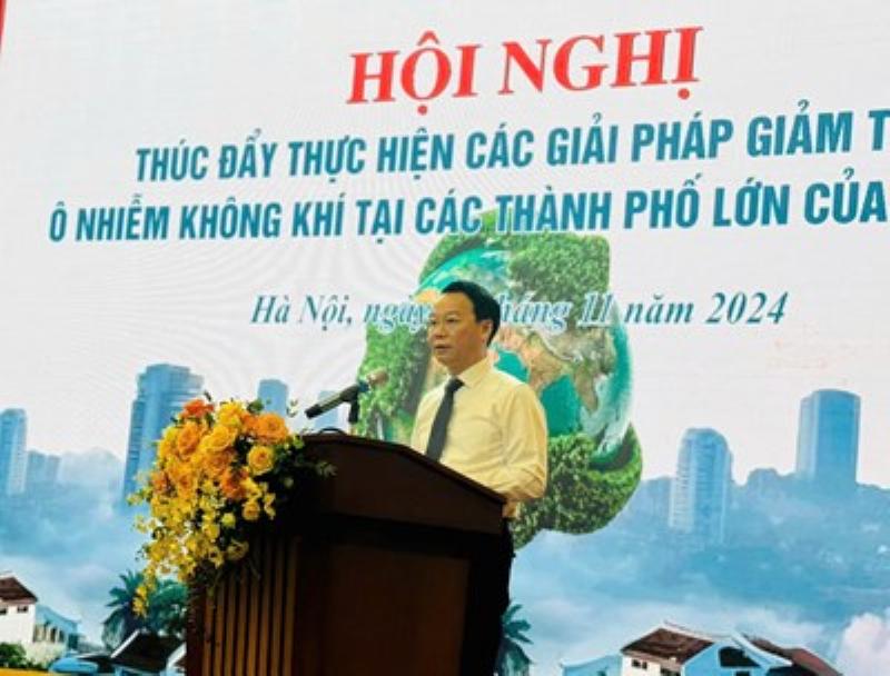 Ô nhiễm không khí tại các thành phố lớn là vấn đề nghiêm trọng