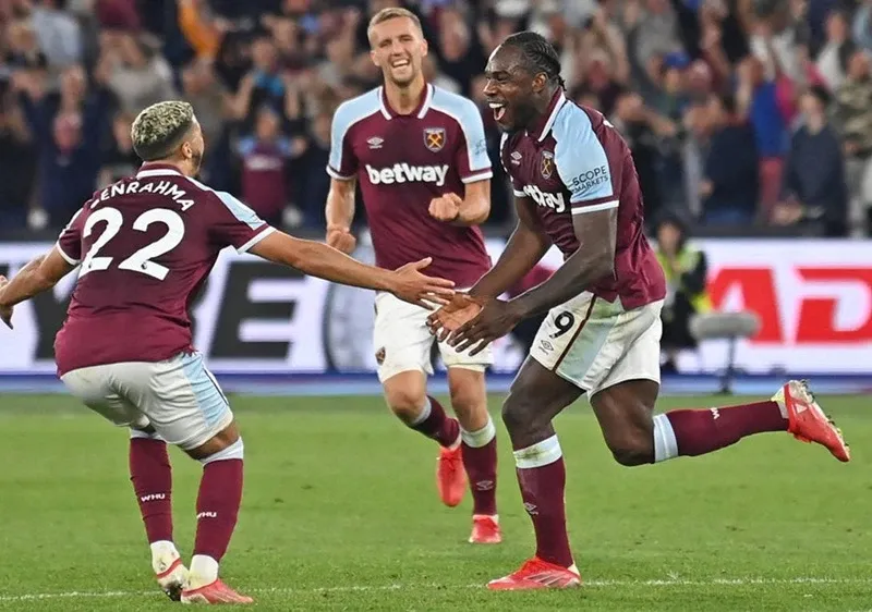 Chiến thắng lịch sử của West Ham United
