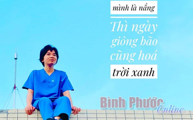 Lá non xanh biếc trong nắng tháng 3, minh họa sự sống trỗi dậy khi tháng 3 có 31 ngày.