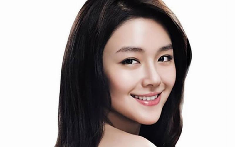 Hinh anh mo ta tin nguong ve tuong go ma cao sat chong trong van hoa dan gian Viet Nam
