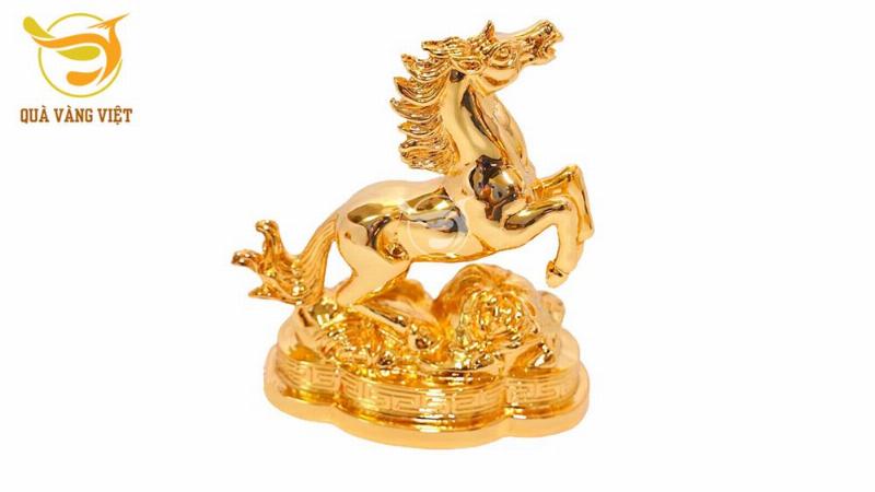 Ý nghĩa tuổi Ngọ và hình ảnh con ngựa trong văn hóa Việt