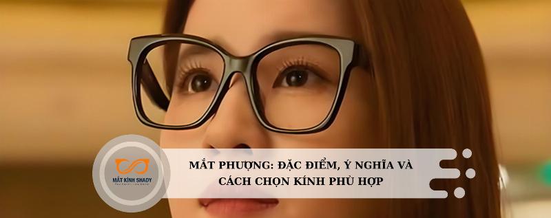 Hình ảnh cận cảnh một người phụ nữ với nhân trung sâu và rõ nét, cho thấy cấu trúc khuôn mặt đẹp hài hòa.