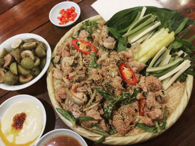 Những món ăn từ dê núi tại nhà hàng Dê Chính Thư gây ấn tượng mạnh với thực khách