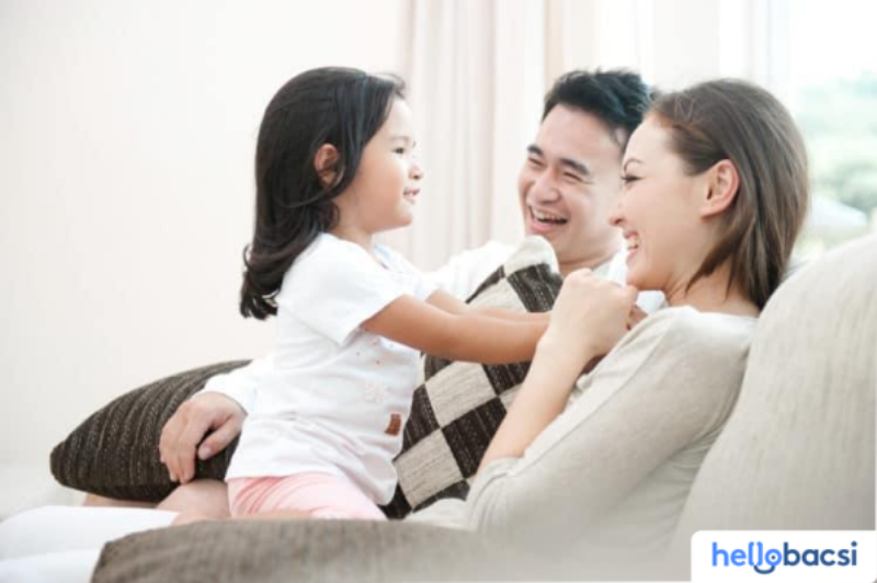 Sơ đồ hoặc biểu đồ về mức độ tương hợp của tuổi Tý (tuổi Chuột) với 11 con giáp còn lại trong tử vi Đông Á, thể hiện các mối quan hệ Tam Hợp, Lục Hợp, và Tứ Hành Xung một cách rõ ràng và dễ hiểu.