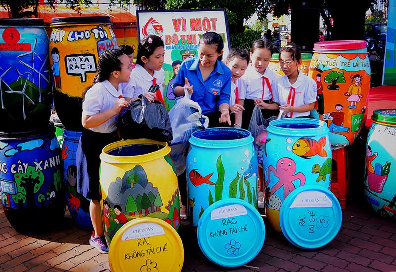 Ứng dụng Kinh Dịch trong việc bảo vệ môi trường và xây dựng cuộc sống hài hòa