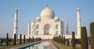 Đền thờ Taj Mahal ở Agra, Ấn Độ, kiệt tác kiến trúc bằng đá cẩm thạch trắng và di sản UNESCO