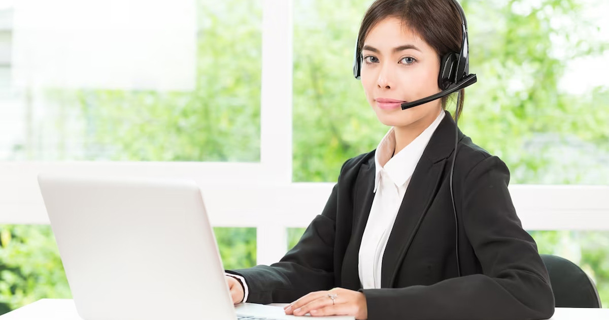 Các yếu tố về thái độ và chuyên môn cần thiết khi take care khách hàng