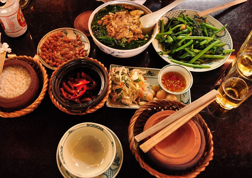 Cơm niêu Đồng Tre - chuẩn vị cơm nhà