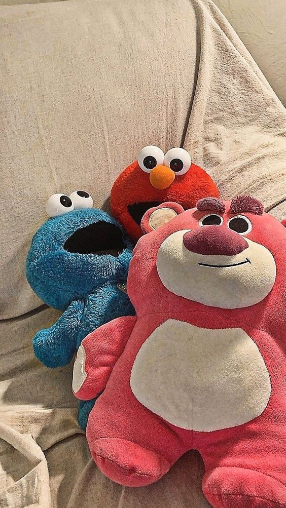 Hình nền gấu dâu Lotso ngoài đời thực với phong cách độc đáo