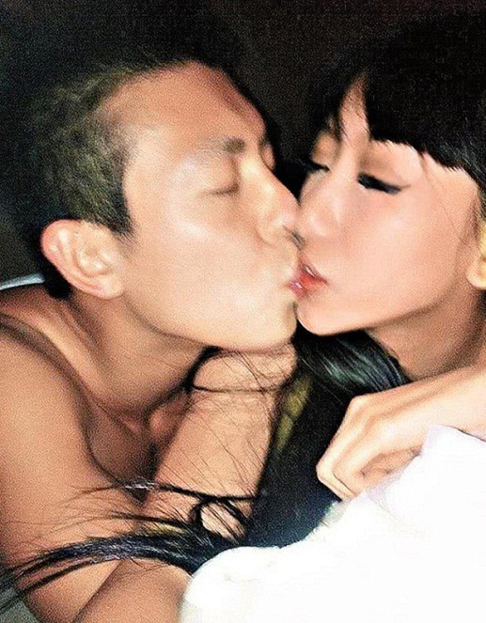 Trần Quán Hy và Từ Chỉ Huệ trong scandal ảnh nóng lần hai năm 2012.