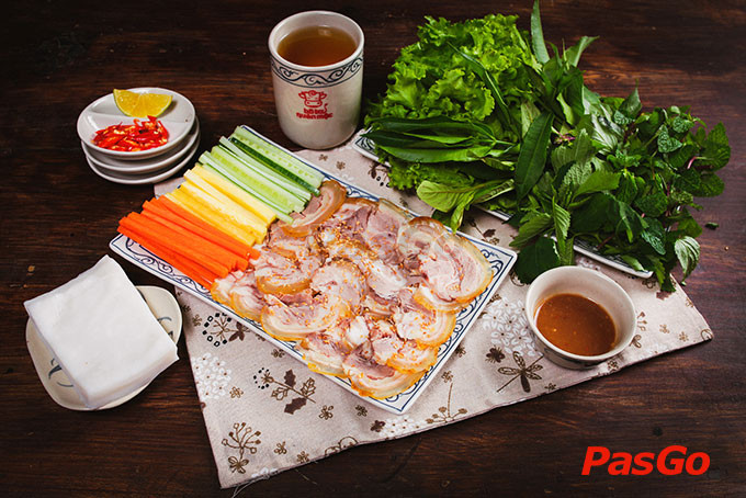 Sách bò xào khế chua cay, món khai vị độc đáo tại quán bò tơ