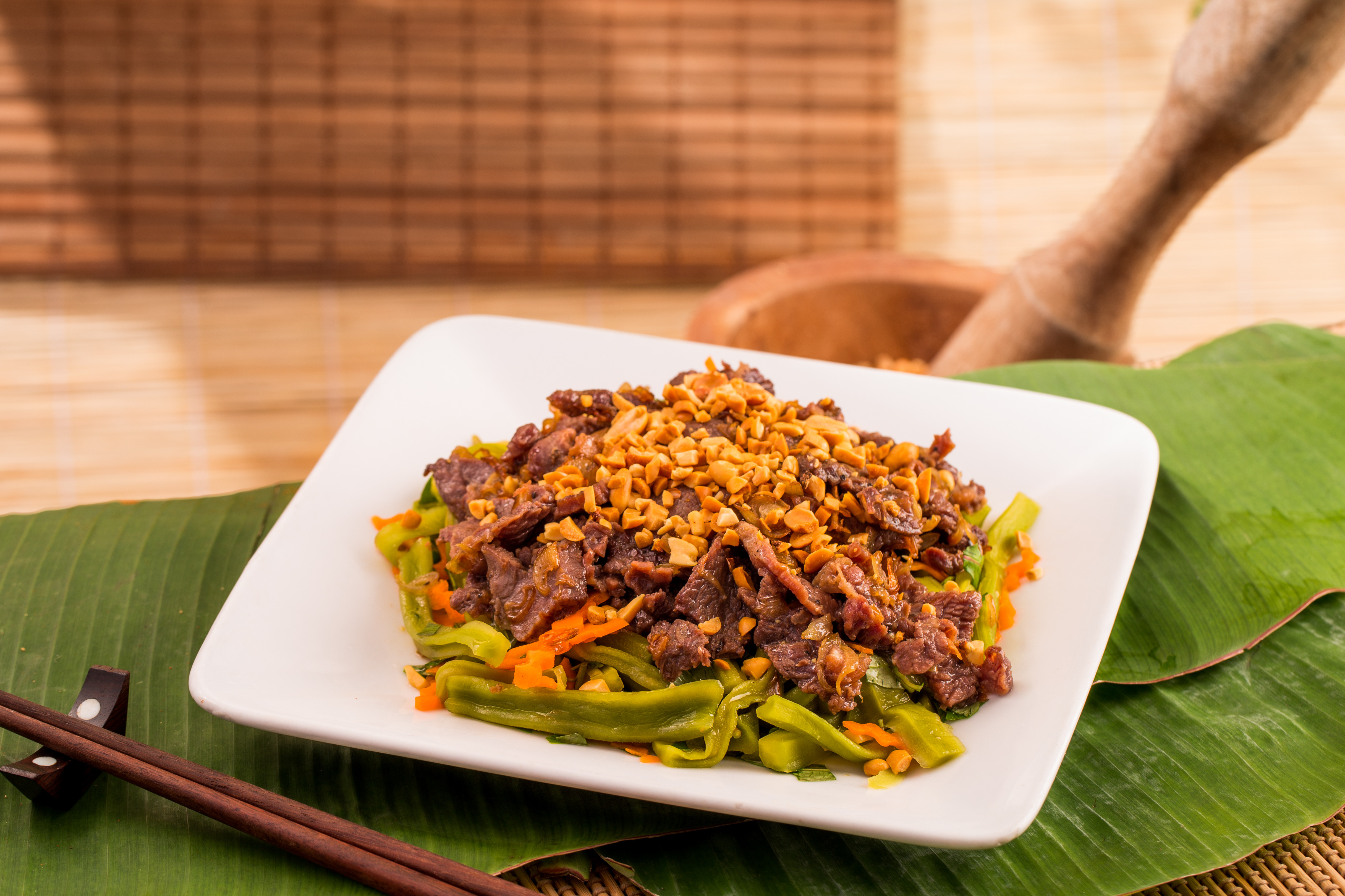 Nộm bắp trâu tiến vua độc đáo với rong biển và cà rốt