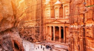 Thành phố cổ Petra ở Jordan, nổi tiếng với kiến trúc đá chạm khắc độc đáo, di sản UNESCO