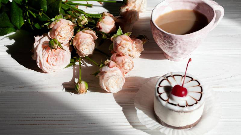 Bộ sưu tập hình bánh sinh nhật đẹp và hoa cẩm tú cầu, tạo cảm hứng tích cực mỗi ngày