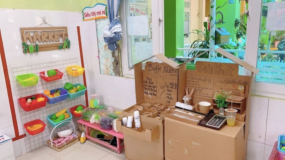 Góc âm nhạc với mô phỏng siêu thị tí hon