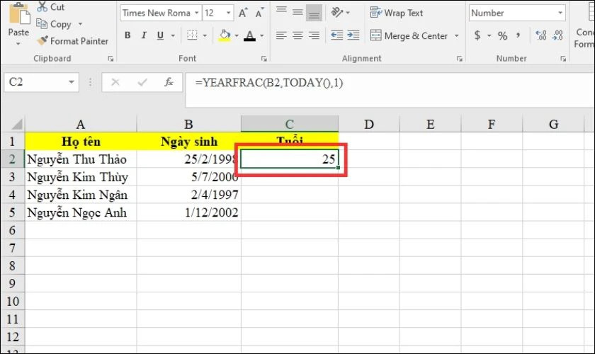 Kết quả tính tuổi bằng hàm YEARFRAC hiển thị số thập phân