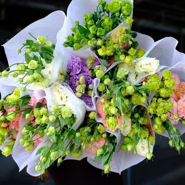 Những bó hoa cát tường được dùng làm quà tặng ý nghĩa trong các dịp đặc biệt