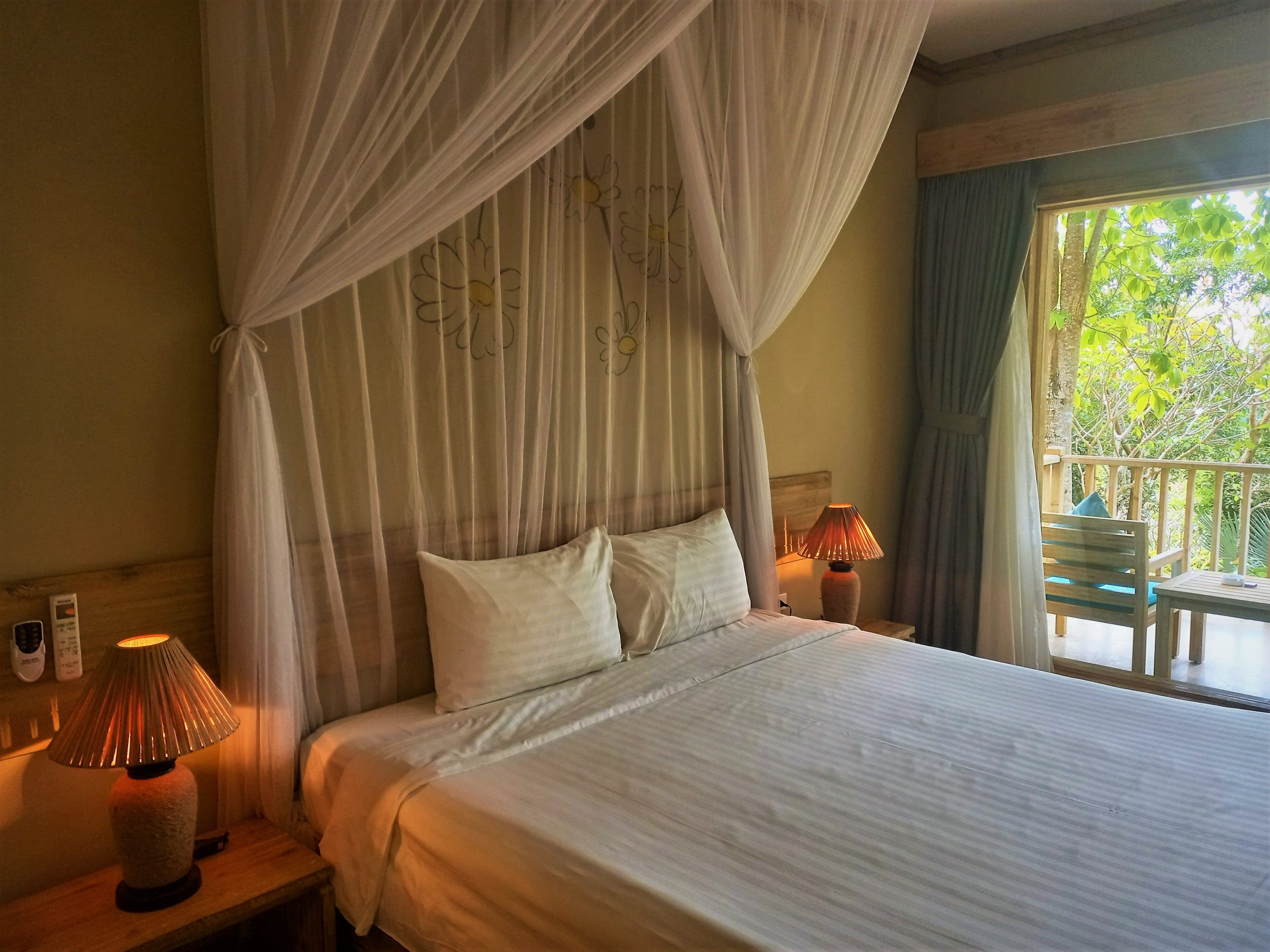 Kiến trúc độc đáo của các khu nhà nghỉ tại Lahana Resort hòa mình vào thiên nhiên