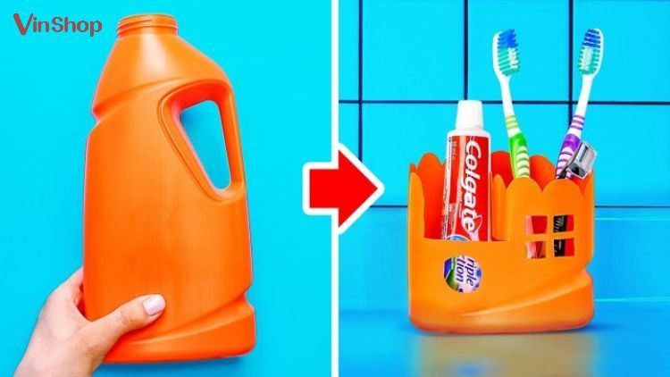 Tái chế chai nước giặt thành hộp đựng dụng cụ vệ sinh cá nhân