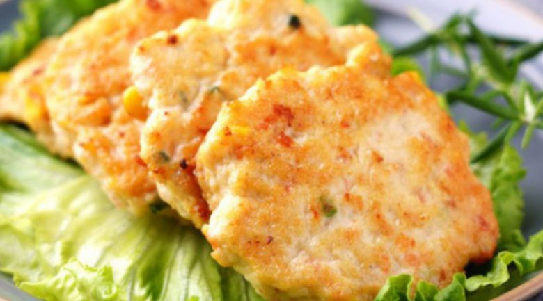 Món chả tôm thịt lợn chiên vàng giòn, hấp dẫn