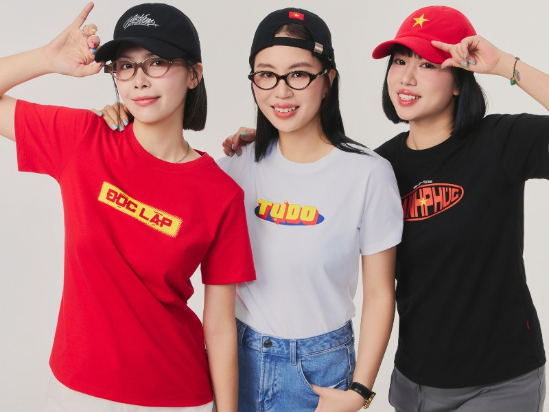 Áo cổ tròn tạo đường cong mềm mại