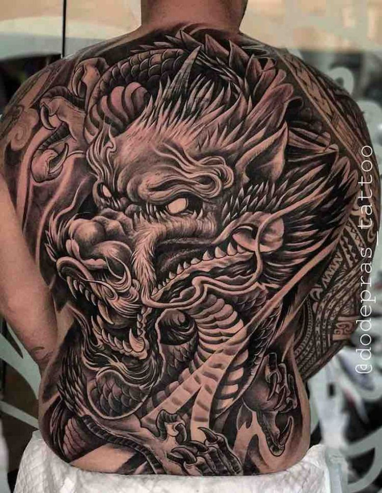 Hình xăm rồng full lưng chất lừ và ấn tượng
