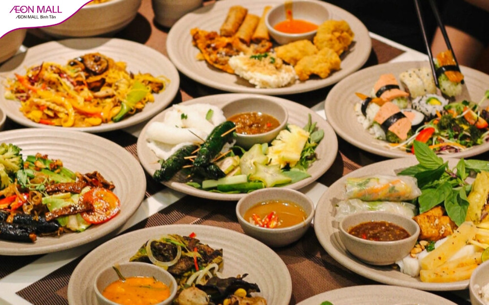 Nhà hàng Claris Palace có không gian ăn uống buffet chay sang trọng và tinh tế