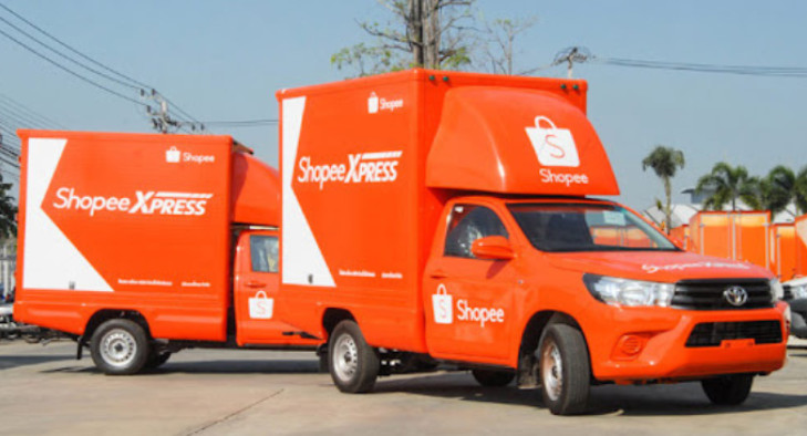 Đóng gói hàng hóa an toàn, minh họa dịch vụ bảo hiểm của Shopee Express