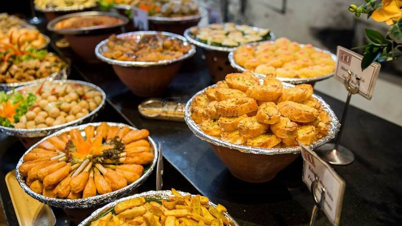 SOHO Buffet &amp; Alacarte phong cách sang trọng