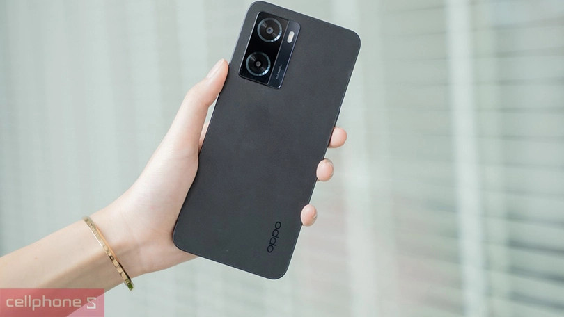 OPPO A57 màn hình tràn viền, tối ưu cho trải nghiệm chơi game mượt mà