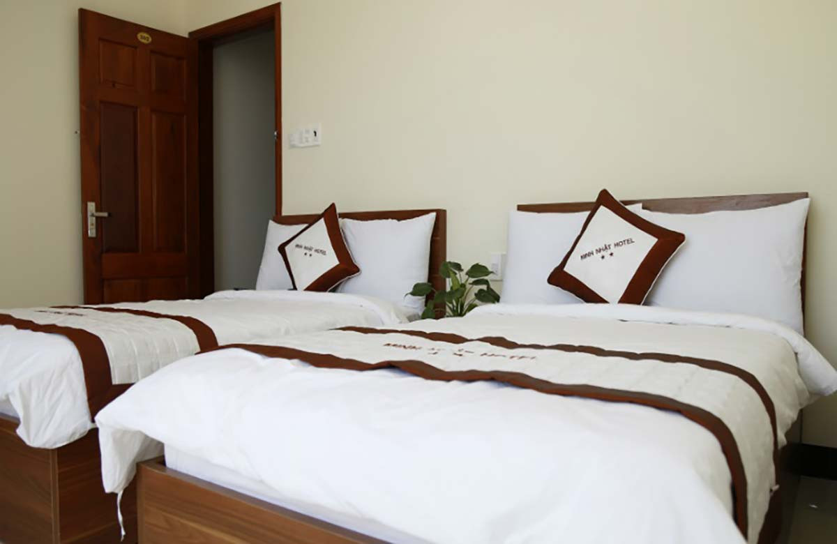 Phòng nghỉ khách sạn Minh Nhật Quy Nhơn với đầy đủ tiện ích cơ bản, sạch sẽ