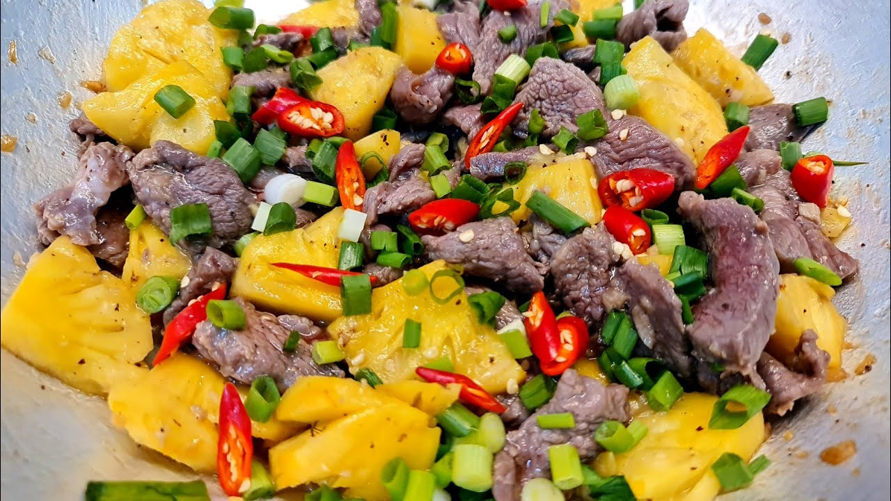 Thịt bò xào dứa chua ngọt, bắt mắt