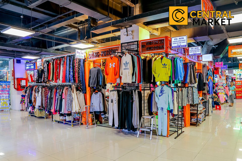 Khu mua sắm độc đáo tại Central Market, trung tâm thương mại dưới lòng đất Quận 1
