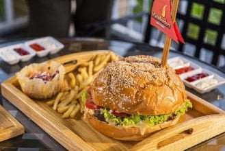 Nạp năng lượng tại các nhà hàng VinWonders Nha Trang