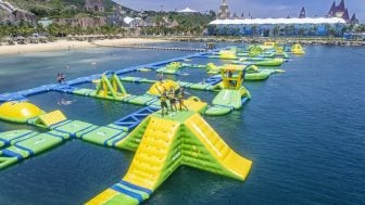 Trải nghiệm các trò chơi dưới nước tại Water World