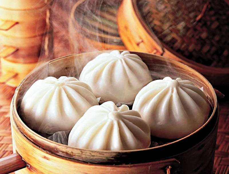 Bánh bao nhân thịt làm từ bột pha sẵn