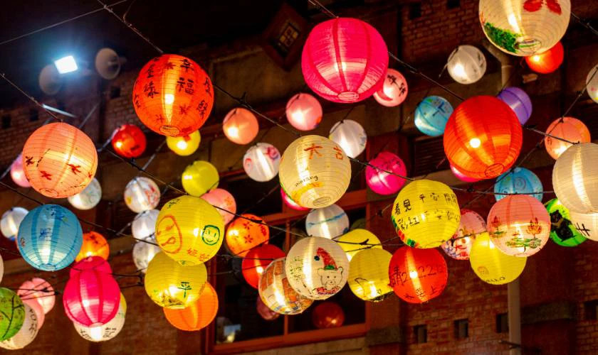 Hướng dẫn làm đèn Trung thu hình tròn