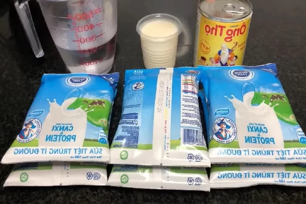 Nguyên liệu làm sữa chua đơn giản tại nhà