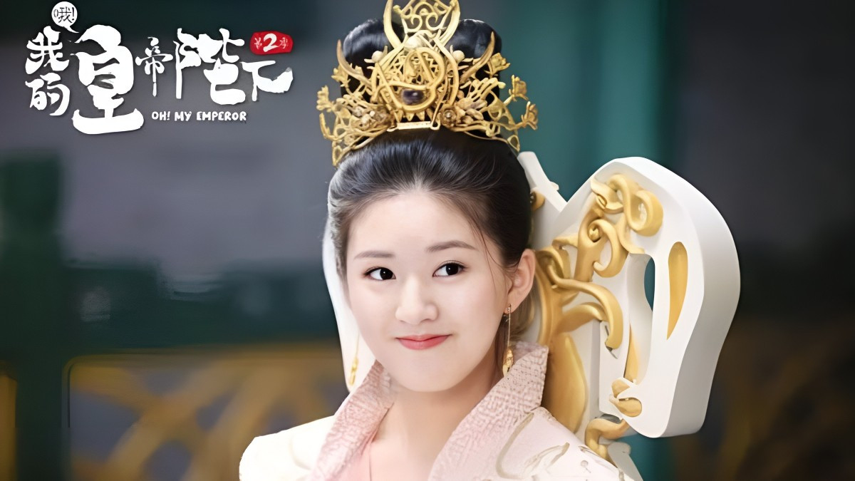 Triệu Lộ Tư trong tạo hình cổ trang phim Phượng Tù Hoàng