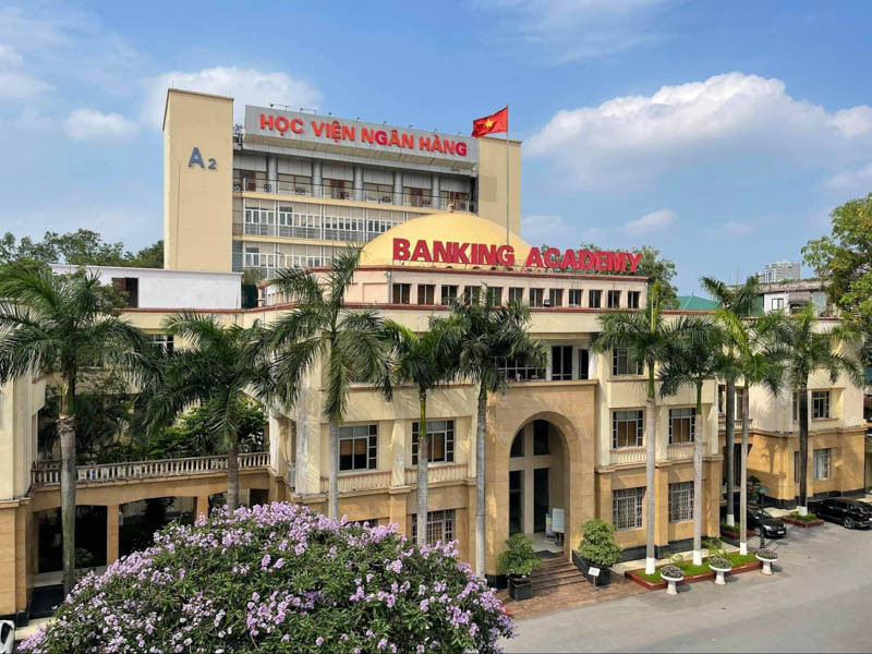 cac truong day nganh kinh te o ha noi